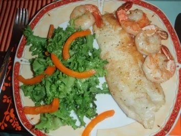 Viktoria - Barschfilet und Riesencrevetten ohne Schalen mit Endivensalat - Rezept