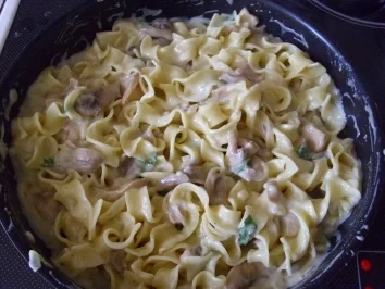 Bandnudeln mit Champignonssoße - Rezept - Bild Nr. 5