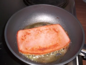 Rezept: Kartoffel-Fleischkäse-Pfanne mit Kräuterquark Bild Nr. 3 Kartoffel-Fleischkäse-Pfanne mit Kräuterquark - Rezept - Bild Nr. 3