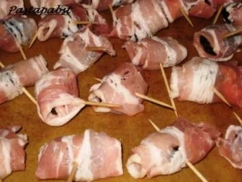 Antipasti - Pflaumen im Speckmantel - Rezept - Bild Nr. 3