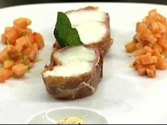 Seeteufel im Speckmantel mit Papaya-Salsa - Rezept
