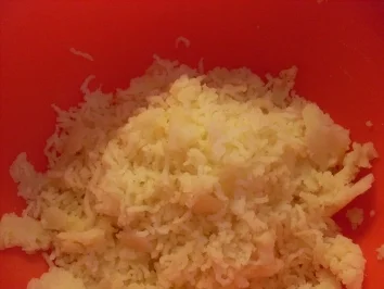 Kaspressknödel mit Salat - Rezept - Bild Nr. 2