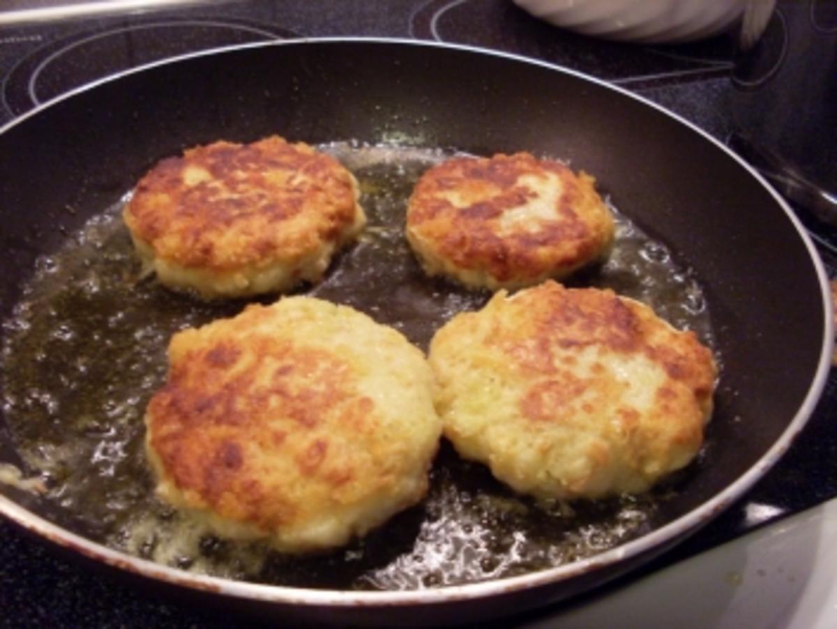 Kaspressknödel mit Salat - Rezept - Bild Nr. 6