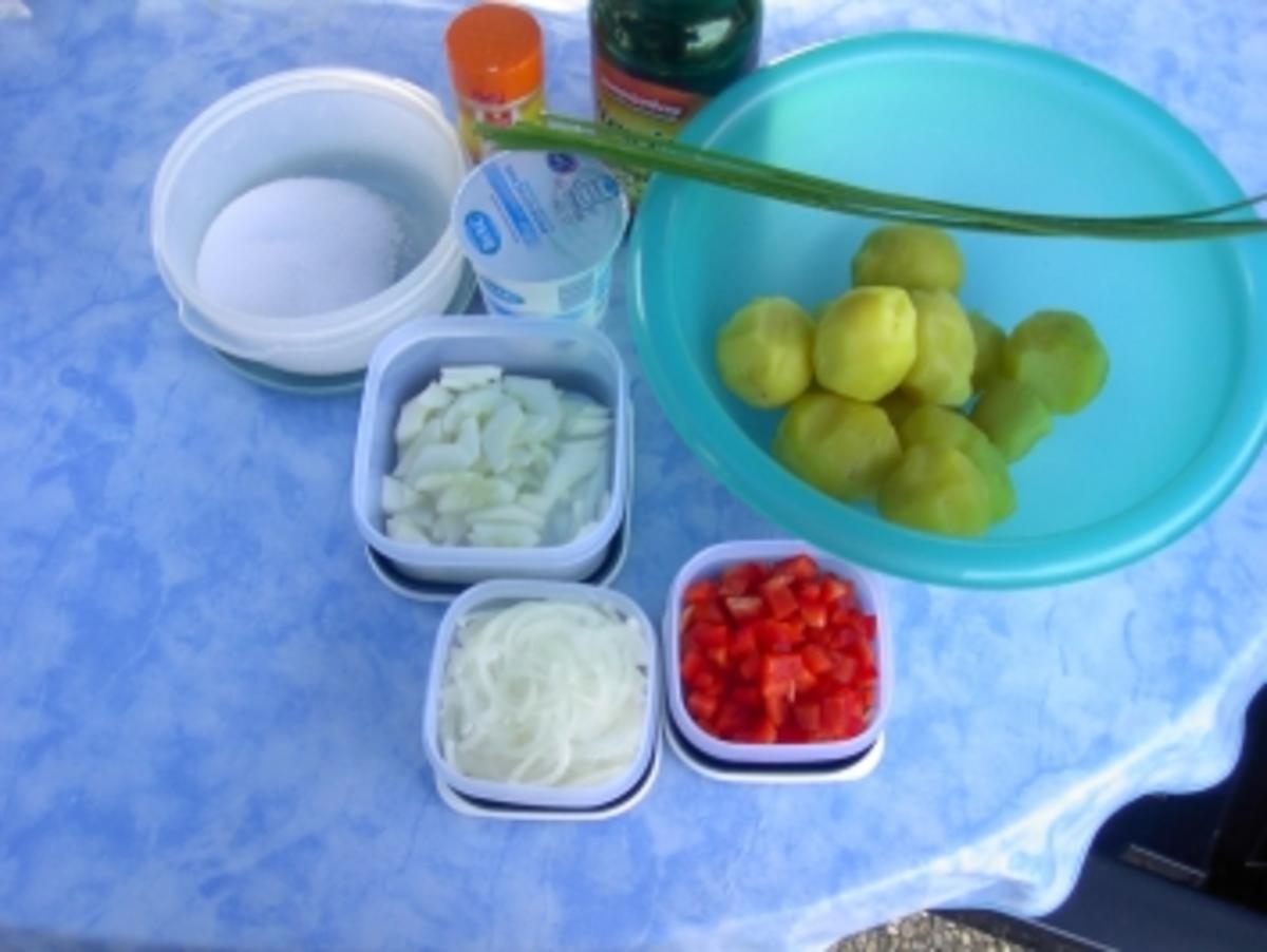 Kartoffelsalat mit Rahmsauce - Rezept - Bild Nr. 2