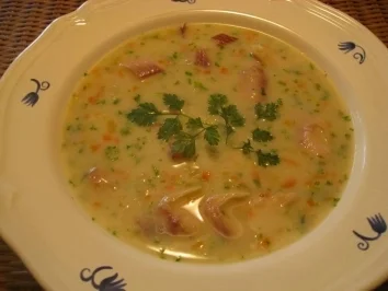 Rahmsuppe von der frischen Räucherforelle - Rezept - Bild Nr. 5