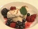 Vanillenockerl mit Waldbeeren - Rezept