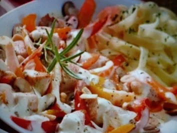 Rezept: Pute mit Paprika Bild Nr. 2 Pute mit Paprika - Rezept - Bild Nr. 2