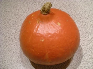 Rezept: Cremiges Hokkaido Süppchen Bild Nr. 2 Cremiges Hokkaido Süppchen - Rezept - Bild Nr. 2