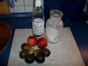 Rezept: Feiger Nektarinen-Salat Bild Nr. 2 Feiger Nektarinen-Salat - Rezept - Bild Nr. 2