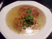 Rezept: Rindssuppe mit Kaspressknödel Rindssuppe mit Kaspressknödel - Rezept