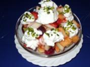 Fruchtsalat mit Sahne - Rezept