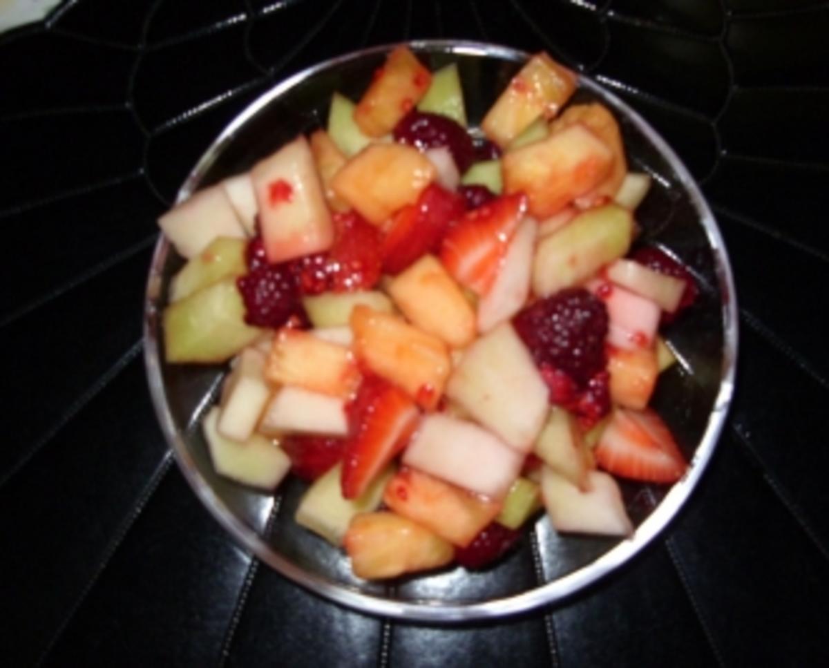 Fruchtsalat mit Sahne - Rezept - Bild Nr. 4