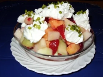Fruchtsalat mit Sahne - Rezept - Bild Nr. 7