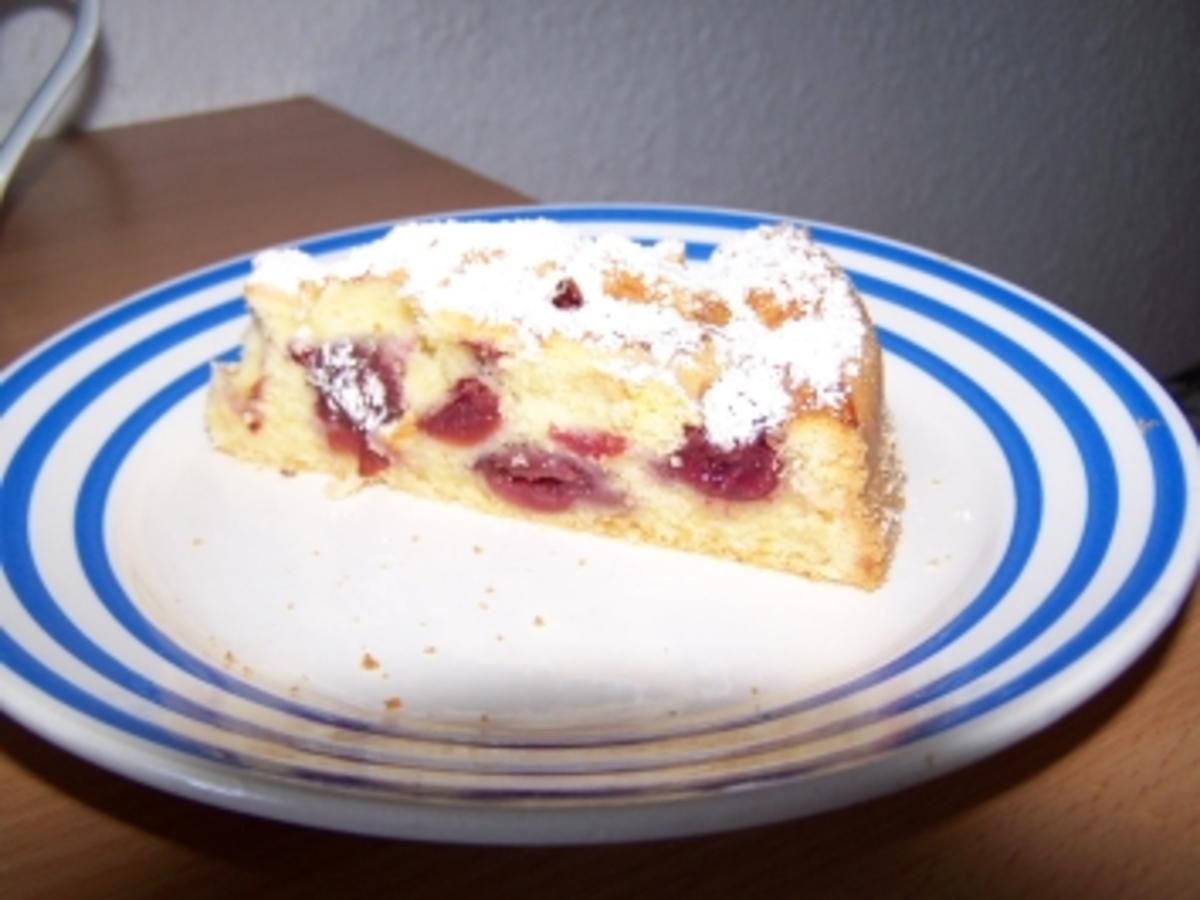 Kirsch-Eierlikör-Kuchen - Rezept mit Bild - kochbar.de