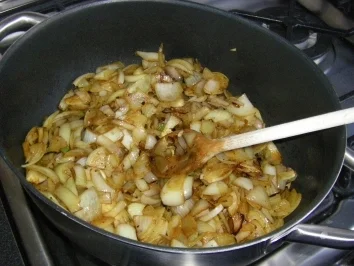 Zwiebeltarte mit Sardellen - Rezept - Bild Nr. 4