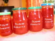 Rezept: Pflaumenkonfitüre mit Amaretto Pflaumenkonfitüre mit Amaretto - Rezept