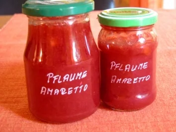 Rezept: Pflaumenkonfitüre mit Amaretto Bild Nr. 2 Pflaumenkonfitüre mit Amaretto - Rezept - Bild Nr. 2