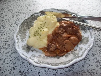 Rezept: Rehragout Bild Nr. 2 Rehragout - Rezept - Bild Nr. 2