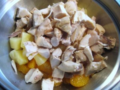 Geflügelsalat - mit Früchten - Rezept
