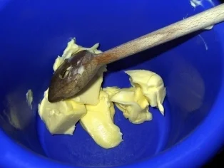 Rezept: Kalbsleber "Berliner Art" mit Kartoffelpüree Bild Nr. 6 Kalbsleber "Berliner Art" mit Kartoffelpüree - Rezept - Bild Nr. 6