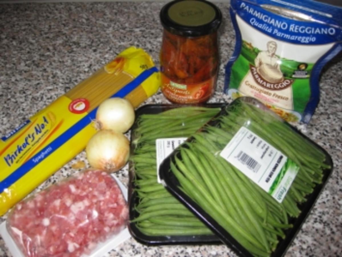 Spaghetti mit Tomaten-Speck-Bohnen.. - Rezept - Bild Nr. 2