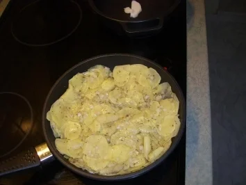 Rezept: Leberwurstbratkartoffeln Bild Nr. 4 Leberwurstbratkartoffeln - Rezept - Bild Nr. 4