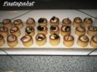 Mit Schinkencreme gefüllte Mini Blätterteig Pasteten - Rezept
