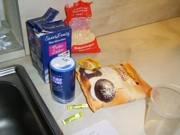 Rezept: Omas Kokosmakronen Bild Nr. 2 Omas Kokosmakronen - Rezept - Bild Nr. 2