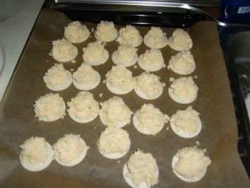 Rezept: Omas Kokosmakronen Bild Nr. 8 Omas Kokosmakronen - Rezept - Bild Nr. 8