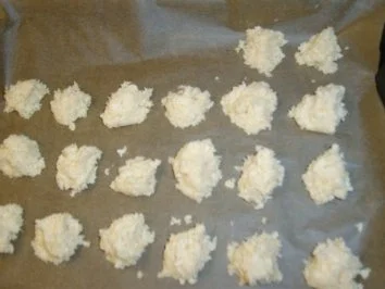 Rezept: Omas Kokosmakronen Bild Nr. 9 Omas Kokosmakronen - Rezept - Bild Nr. 9