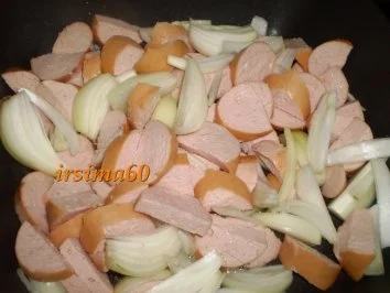 Rezept: Pikantes Wurstgulasch Bild Nr. 3 Pikantes Wurstgulasch - Rezept - Bild Nr. 3