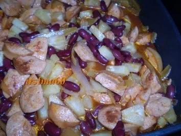 Rezept: Pikantes Wurstgulasch Bild Nr. 5 Pikantes Wurstgulasch - Rezept - Bild Nr. 5