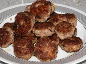 Buletten oder Frikadellen oder Fleischpflanzerl - Rezept