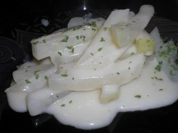 Rezept: Helle Soße - Mehlschwitze Helle Soße - Mehlschwitze - Rezept