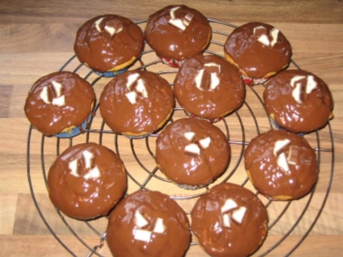 Muffins mit Kinderschokolade - Rezept mit Bild - kochbar.de