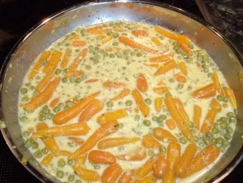 Rezept: Schmelzkäsesauce Bild Nr. 2 Schmelzkäsesauce - Rezept - Bild Nr. 2