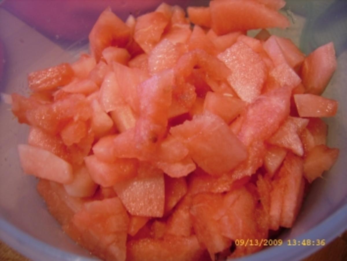 Radieschen - Melonen - Salat mit Ziegenkäse und Limettenvinaigrette - Rezept - Bild Nr. 3