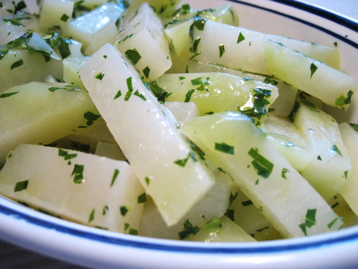 Kohlrabi gedünstet... - Rezept - Bild Nr. 3439