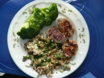 Rezept: Schweinefilet mit Pfifferlingen Bild Nr. 3 Schweinefilet mit Pfifferlingen - Rezept - Bild Nr. 3