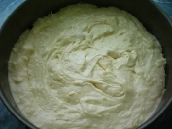 Rezept: Pflaumenkuchen mit Alkohol Bild Nr. 2 Pflaumenkuchen mit Alkohol - Rezept - Bild Nr. 2