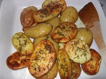 Rezept: Rosmarinkartoffeln Rosmarinkartoffeln - Rezept
