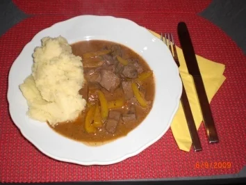 Lebergulasch - Rezept