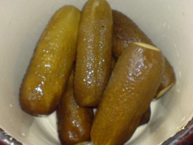 Salzgurken mit Einlegegurken - nicht zu klein und Dill - Rezept mit ...