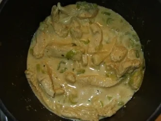 Putengeschnetzeltes mit Kartoffelchen und Babykarotten - Rezept - Bild Nr. 3