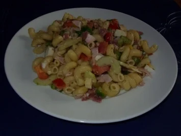 Herbstlicher-Fantasie-Nudelsalat - Rezept