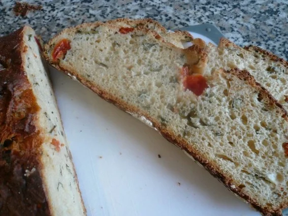 Tomaten-Basilikum-Brot - Rezept - Bild Nr. 4