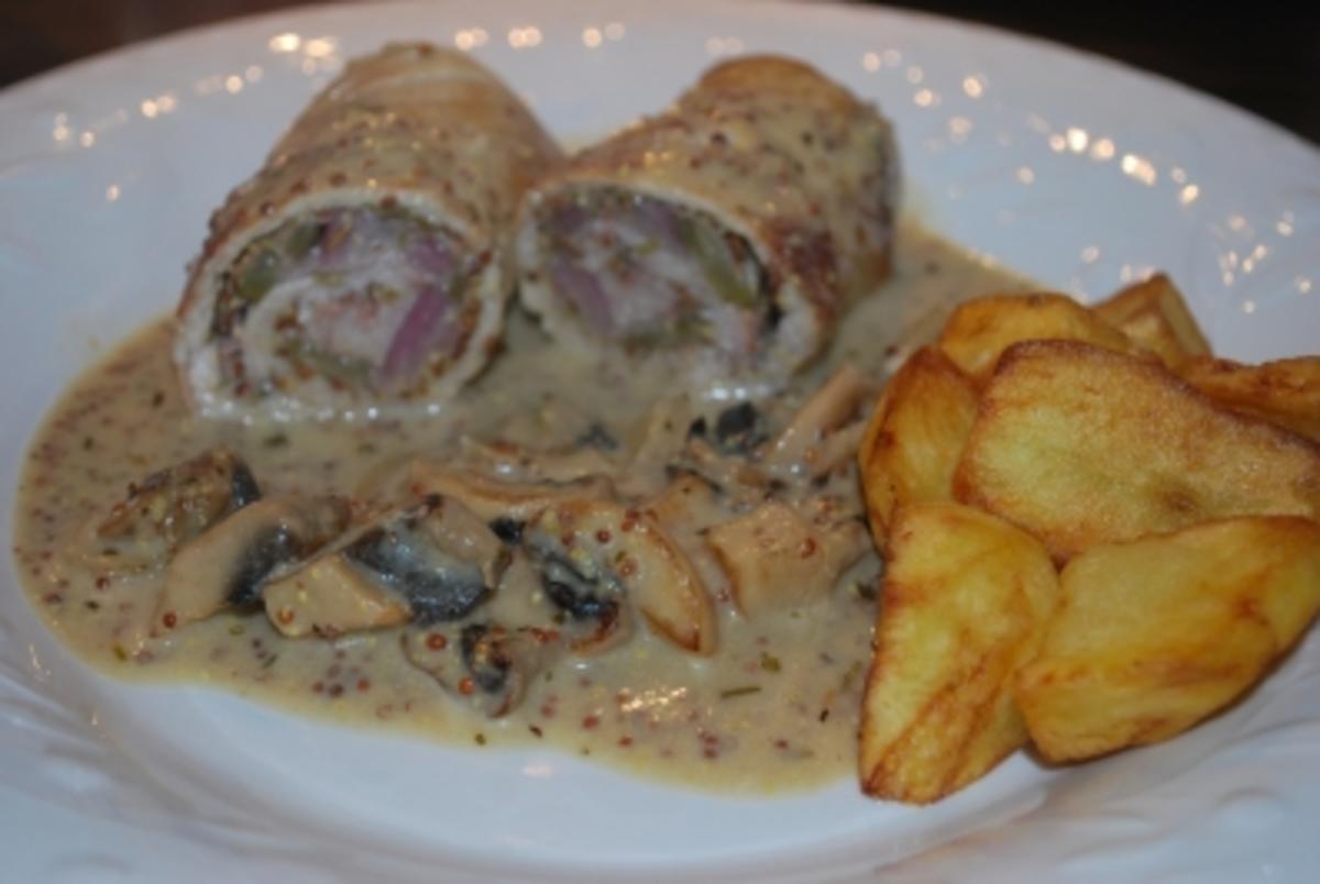 Rouladen &amp;quot;Stroganoff&amp;quot; in Senf-Honig-Sauce - Rezept - kochbar.de