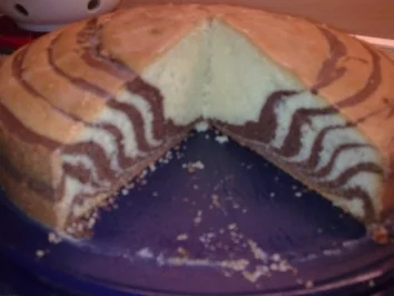 Marzipan-Zebrakuchen - Rezept - Bild Nr. 2