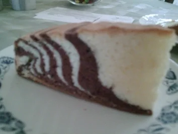 Marzipan-Zebrakuchen - Rezept - Bild Nr. 4