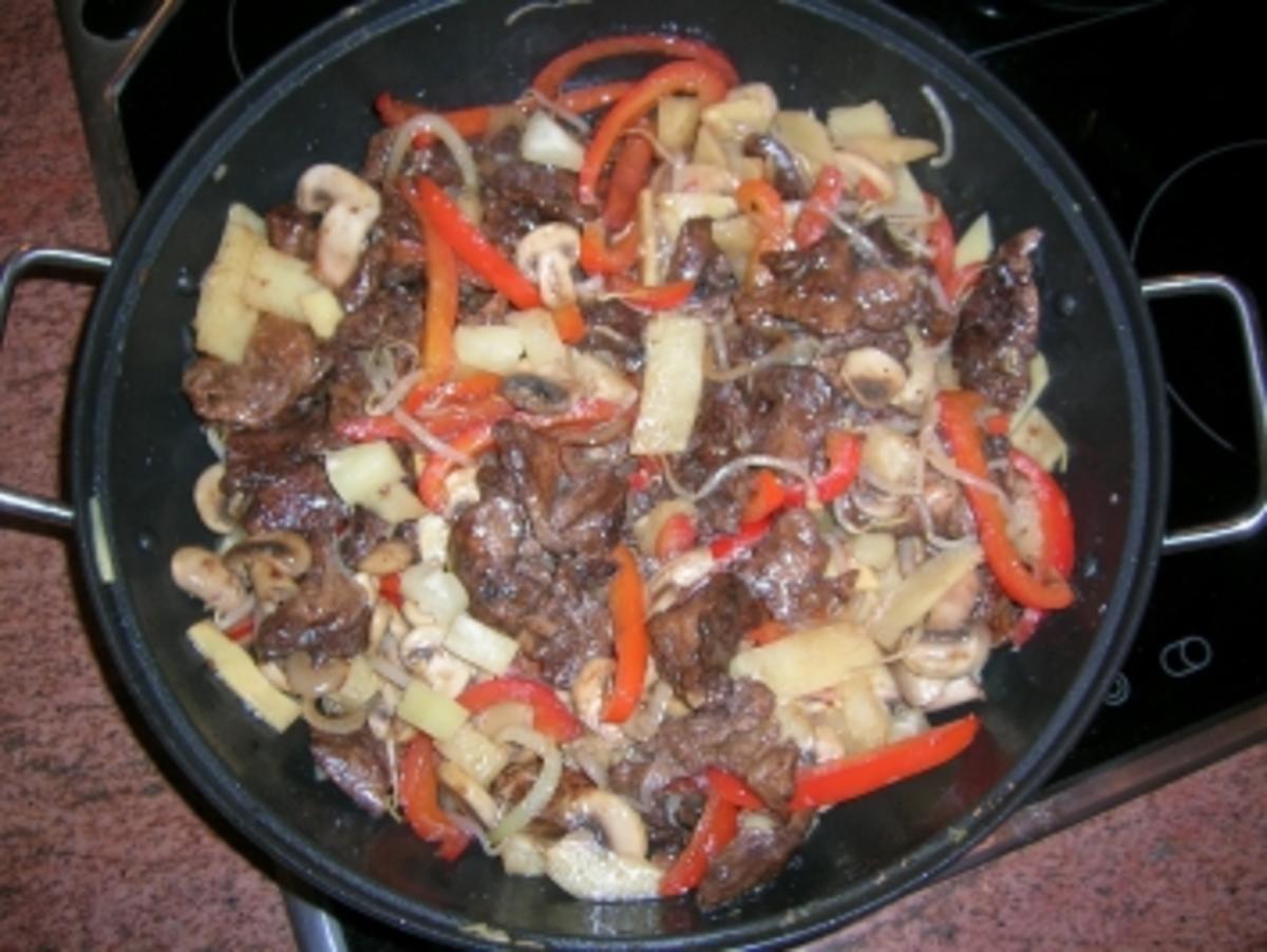 Chinesische-Wok-Pfanne (Rindfleisch süss-sauer)  meine spezielle Kreation, die immer gut ankommt - Rezept - Bild Nr. 2